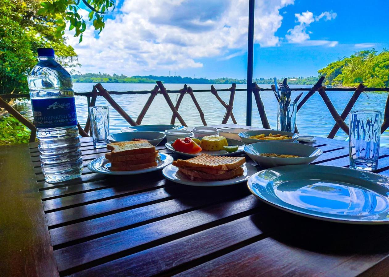Scenery River Star Hotel 希克杜沃 外观 照片