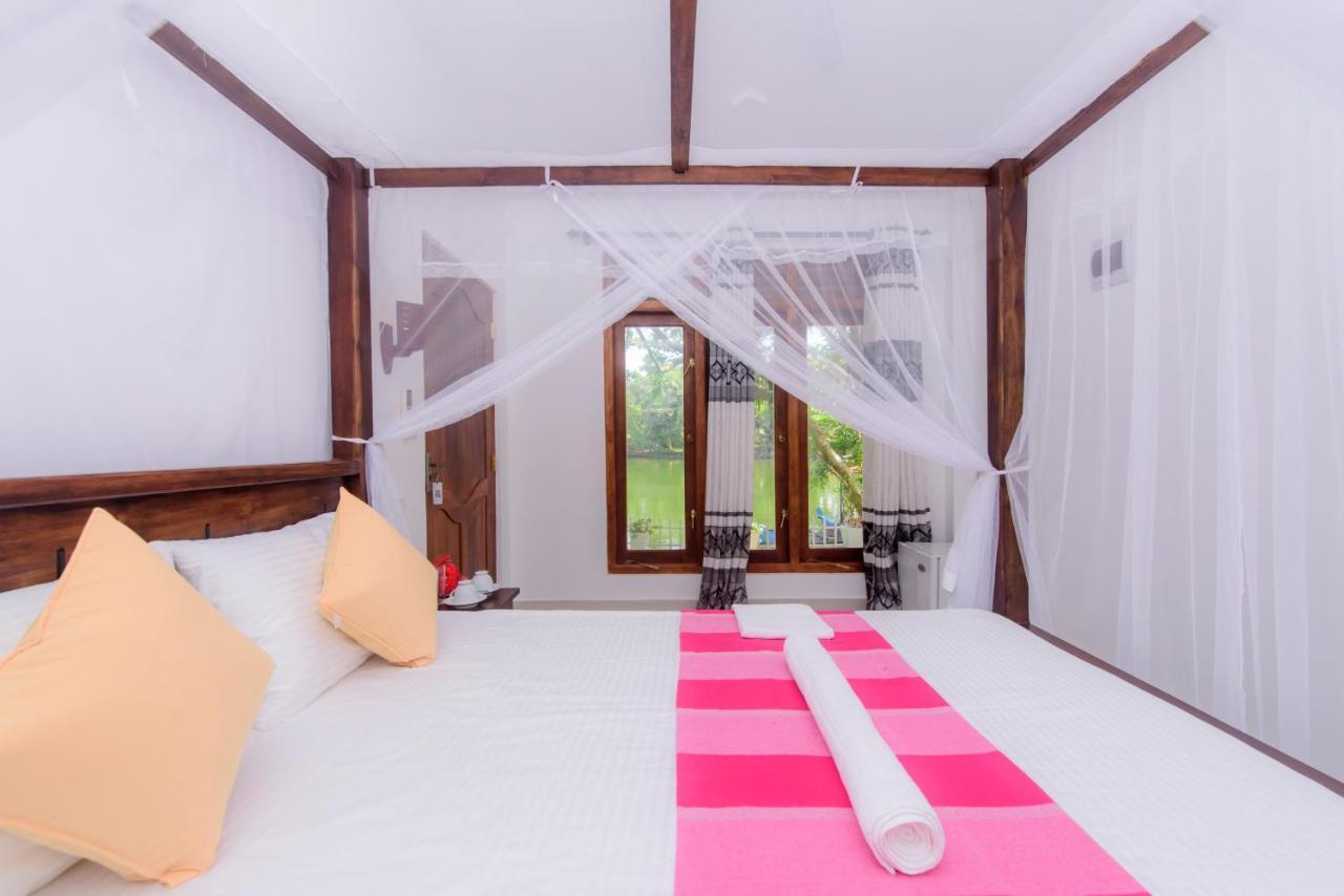 Scenery River Star Hotel 希克杜沃 外观 照片